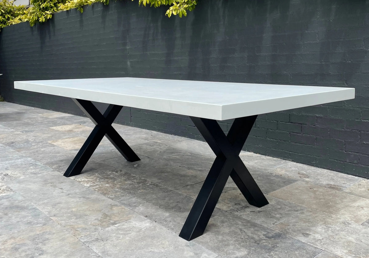 Concrete table black legs discount